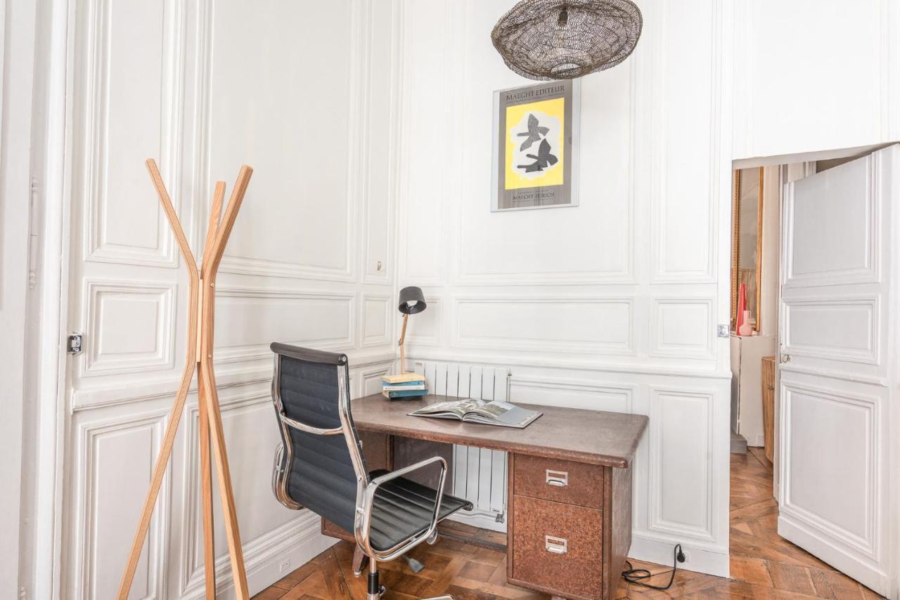 Outstanding Parisian Flat In Heart Of Paris Center Leilighet Eksteriør bilde
