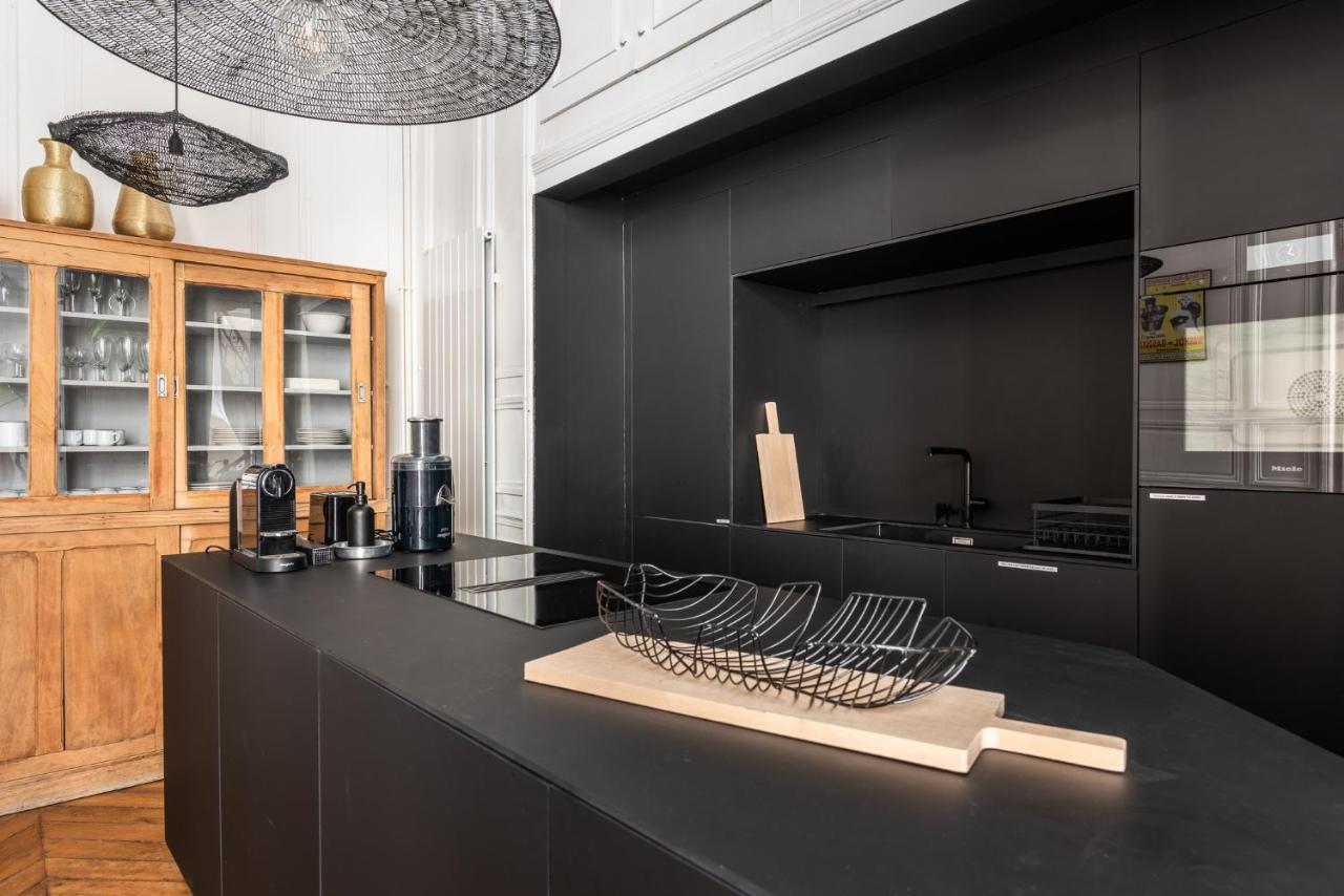 Outstanding Parisian Flat In Heart Of Paris Center Leilighet Eksteriør bilde
